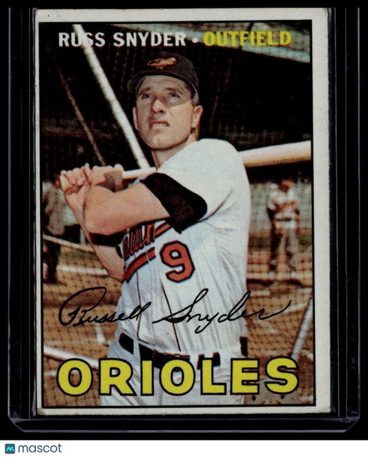 1967 Topps #405 Russ Snyder None